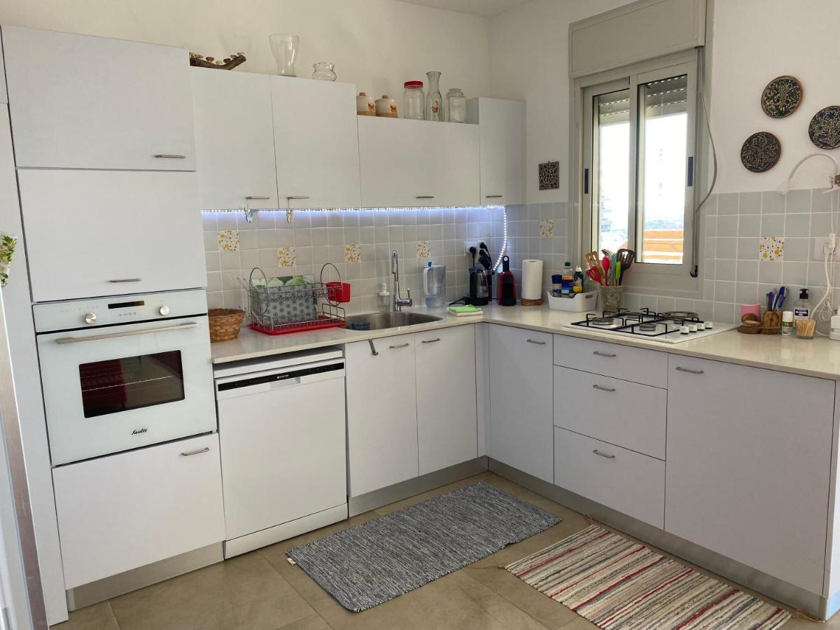 Acre Sea View 11Th Floor Apartment Екстер'єр фото